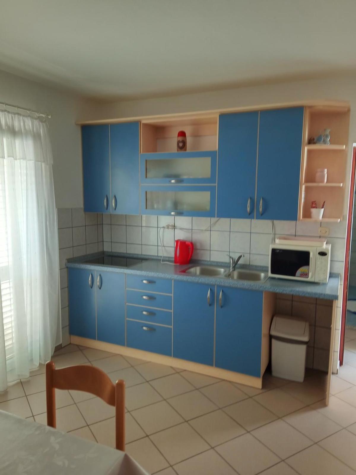 Apartmani Ana Vir Exterior photo